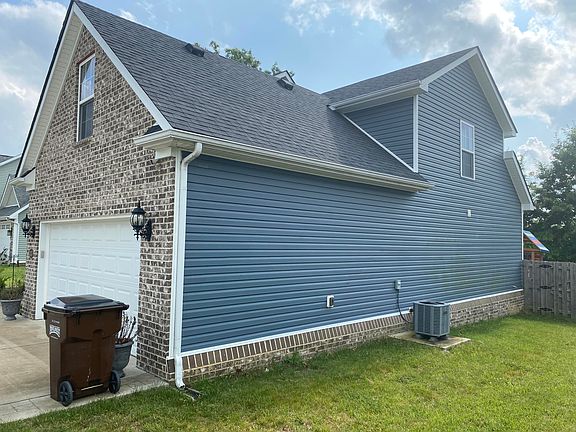 3rd image of 327 Lacey Mae Way