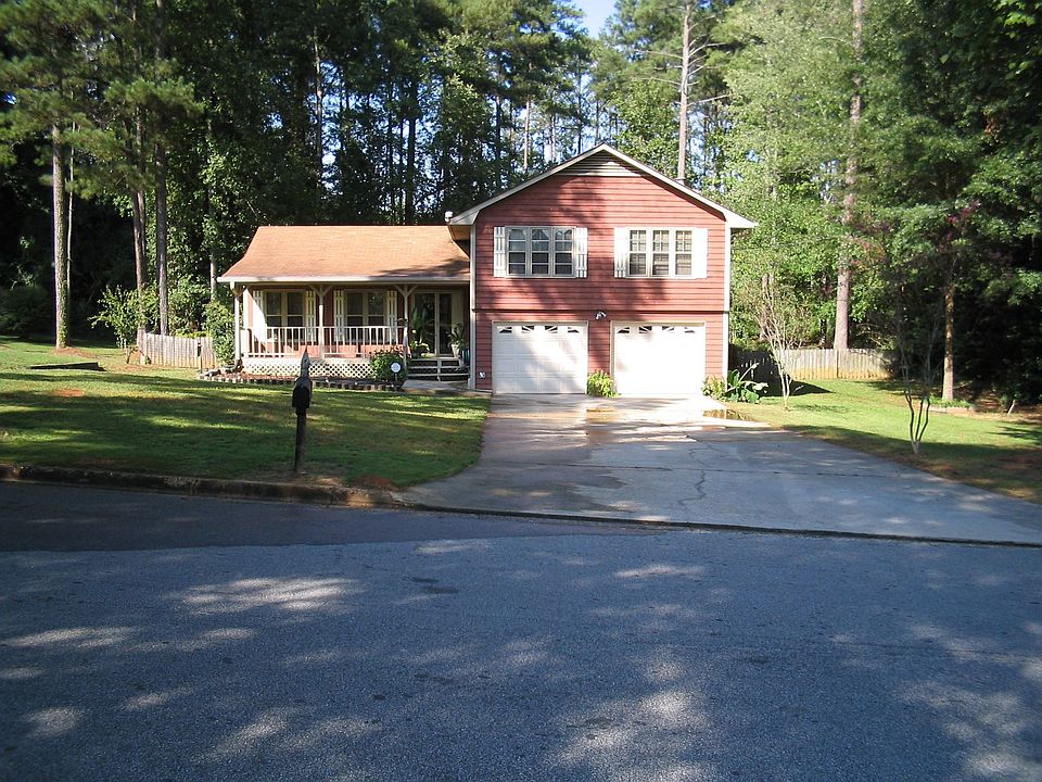 1951 Foxwood Trail