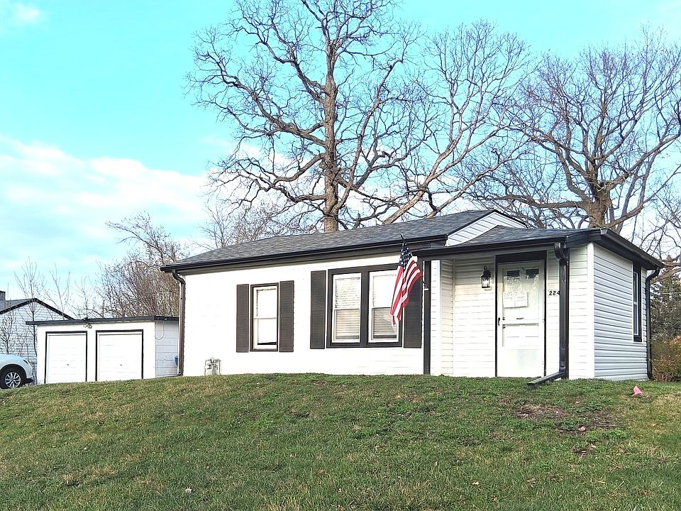 1st image of 2241 Wallace Ave