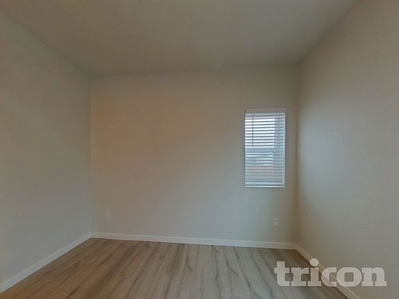 5th image of 2214 Flower Blossom Ave