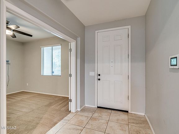 3rd image of 590 N Pecan Holiday Ln