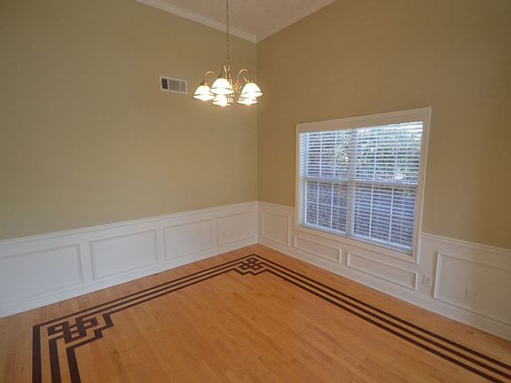4th image of 1772 Fontana Ln