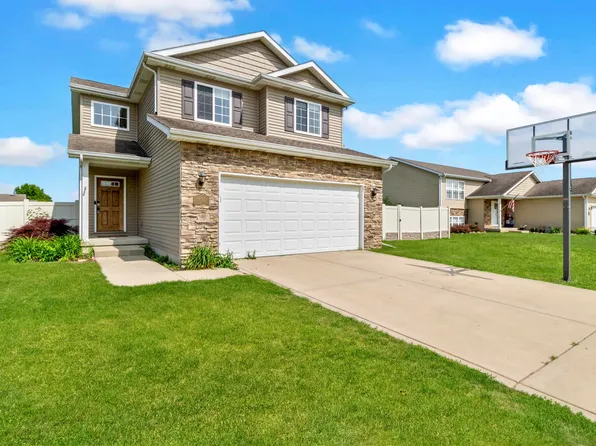 330 Willow St, Lowell, IN 46356