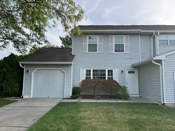 1 Deerfield Ct, Bordentown, NJ 08505