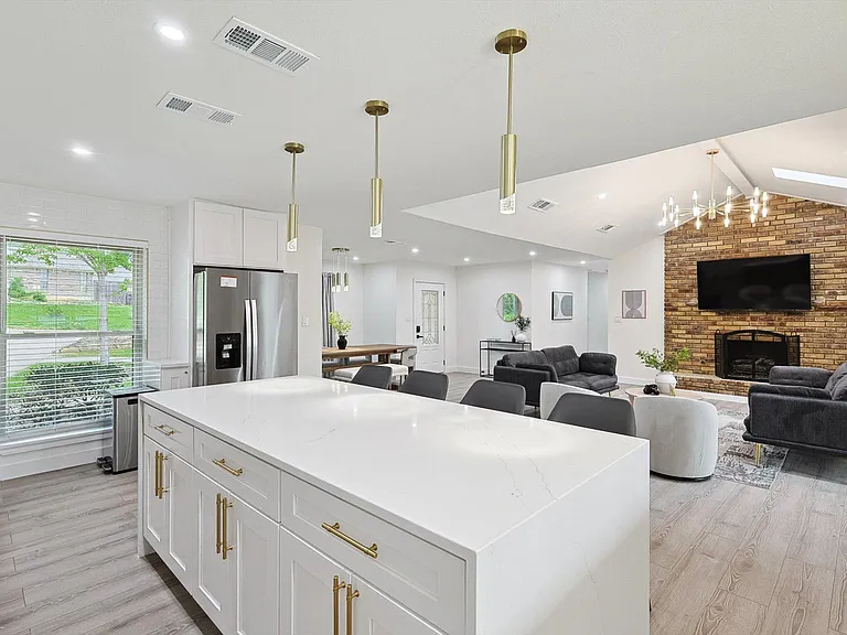 1208 Mayleaf Dr — Photo 13