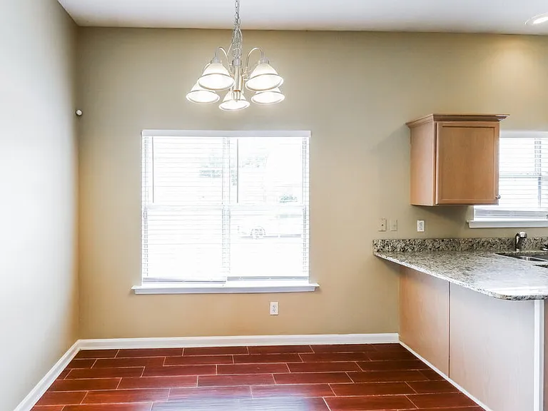 2753 Virginia Woods Pl — Photo 6