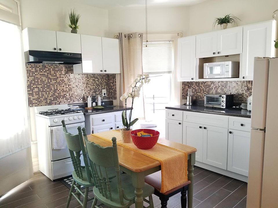 1st image of 383 Mount Prospect Ave APT 3