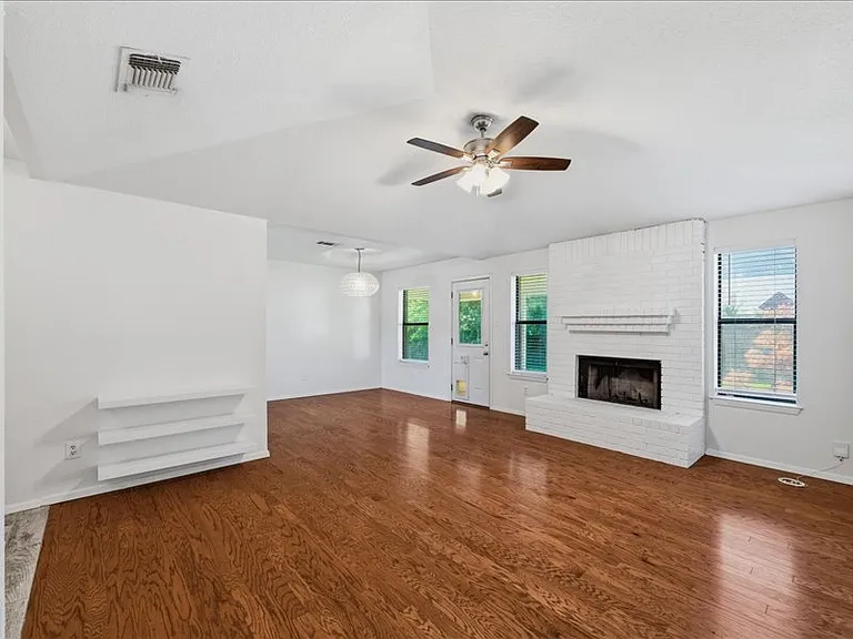 325 Marshall Creek Rd — Photo 16