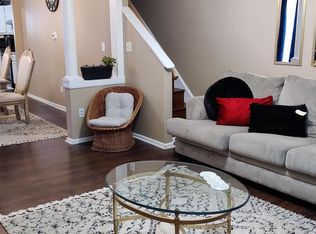 66 S 28th St, Camden, NJ 08105