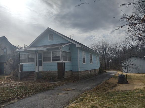 2nd image of 1102 N Central Ave