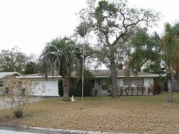 4th image of 653 Orangewood Dr