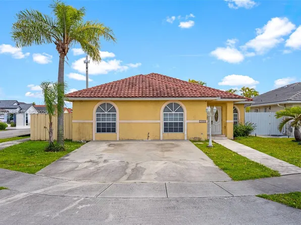 14300 SW 52nd St, Miami, FL 33175