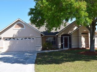 3911 78th Dr E, Sarasota, FL 34243