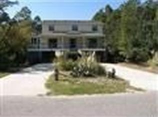 1054 Corolla Dr, Corolla, NC 27927