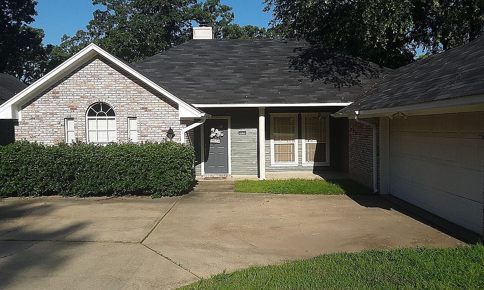 1st image of 4944 Beechwood Hills Dr