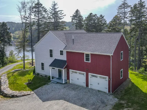 20 Campbell Road, Southport, ME 04576