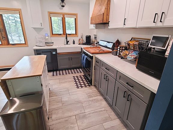 4th image of 1218 Elm Pl