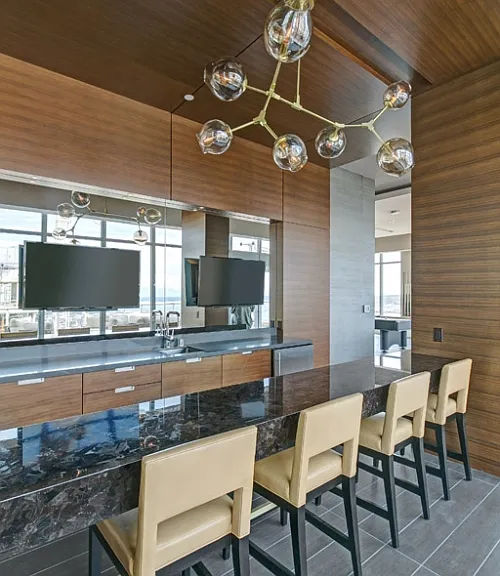 Sky Lounge 1