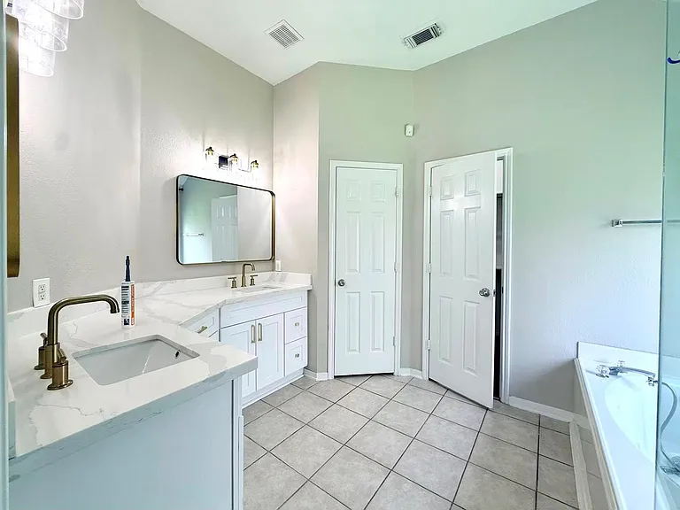 9006 Sundown Dr — Photo 22