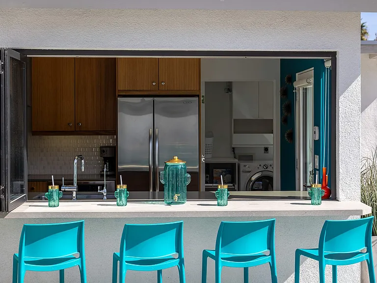 E Palo Verde Ave — Photo 41
