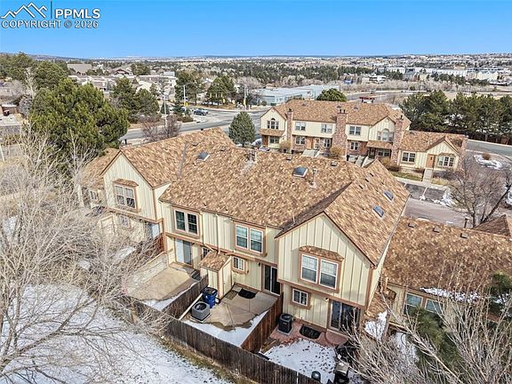 4th image of 6840 Goldcrest Ct