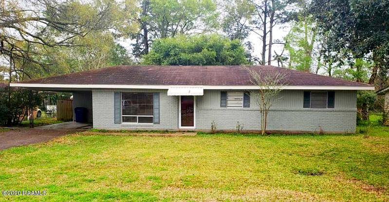 1135 W 14th St Crowley La 70526 Zillow