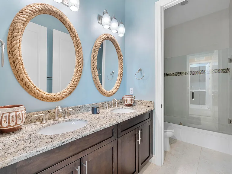11525 NW 81st Pl — Photo 31