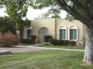 8305 E Orange Blossom Ln, Scottsdale, AZ 85250