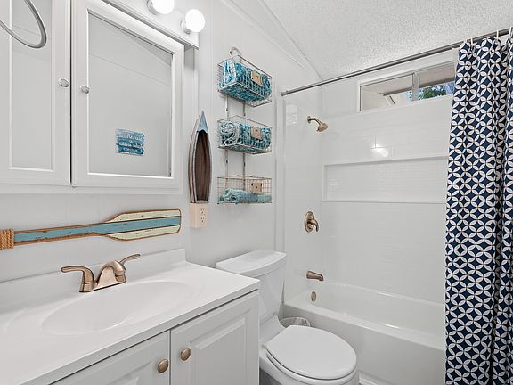 2nd image of 710 MATERN DR.