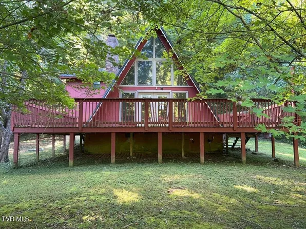 190 Golf Course Rd, Rogersville, TN 37857
