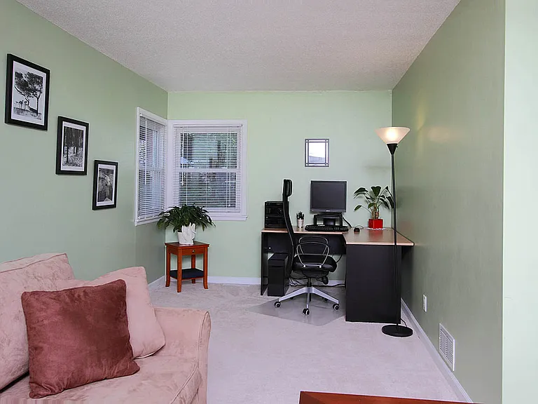 8526 Emerson Ave S — Photo 6