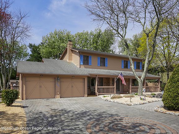 5th image of 844 Astoria Dr