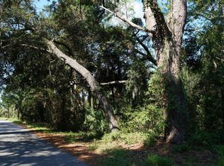 293 Fripp Point Rd, Saint Helena Island, SC 29920