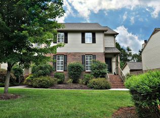 8720 Aragon Ln, Knoxville, TN 37923