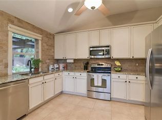 3432 Cheyenne Ranch Rd, Roanoke, TX 76262