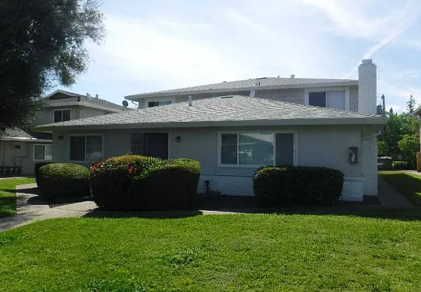 785 Carro Dr #1 — Photo 1