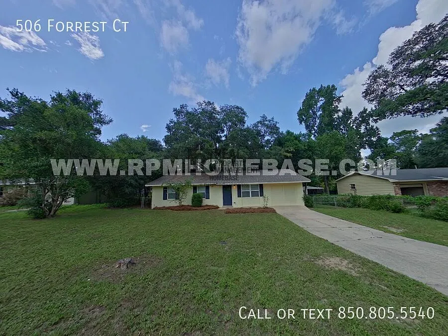 506 Forrest Ct