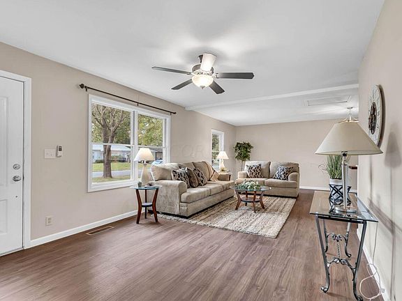 5th image of 286 Arbor Dr
