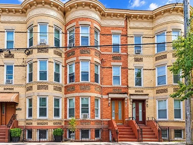 59-22 Catalpa Ave #3