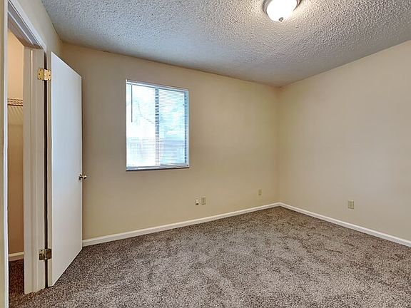 5th image of 11555 N Ride Cir E #E