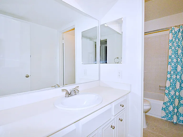1050 E Ramon Rd #126 — Photo 14