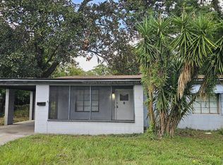 1341 Hollyhock Cir E, Jacksonville, FL 32211