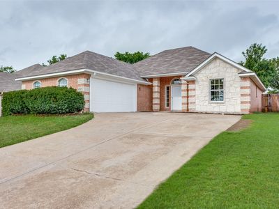 1001 Rolling Meadows Dr, Burleson, TX, 76028
