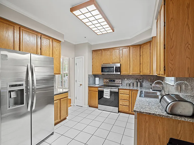 5714 Silk Tree Dr — Photo 13
