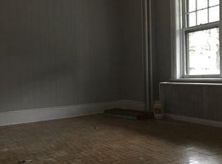 318 Quail St APT 1, Albany, NY 12208