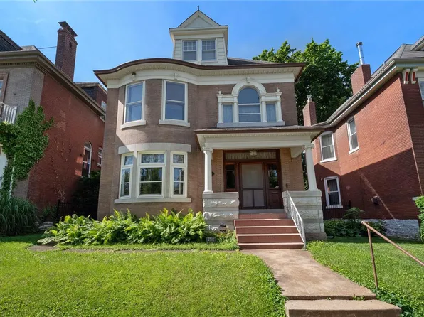 3536 Victor St, Saint Louis, MO 63104