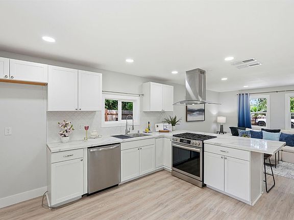 2nd image of 7636 Linden Ave