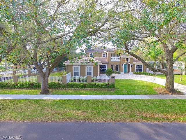 1st image of 1392 Gasparilla Dr