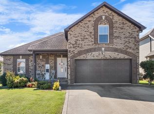 644 White Face Dr, Clarksville, TN 37040