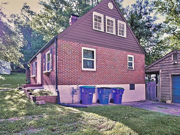 3rd image of 610 Wesley Ave